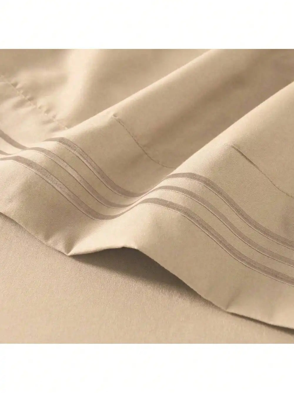 Luxury Embroidered Bedding Set VelnoraUSA